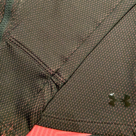 Under Armour Zip Up - Picture 2 of 5